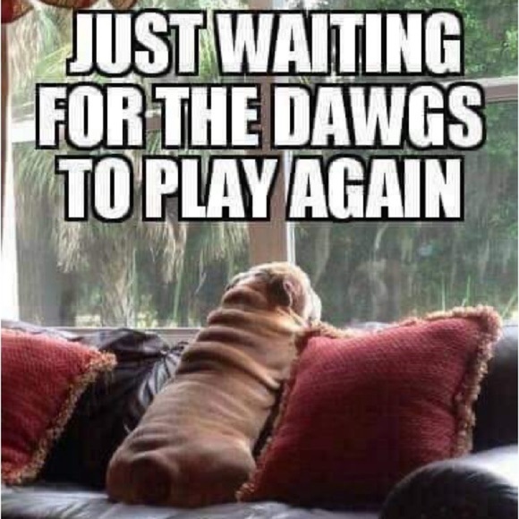 University Gift Holiday Basket
Miss You More <3 Dorm Decor + Outfits Mix + Match - Picture 11 of 14